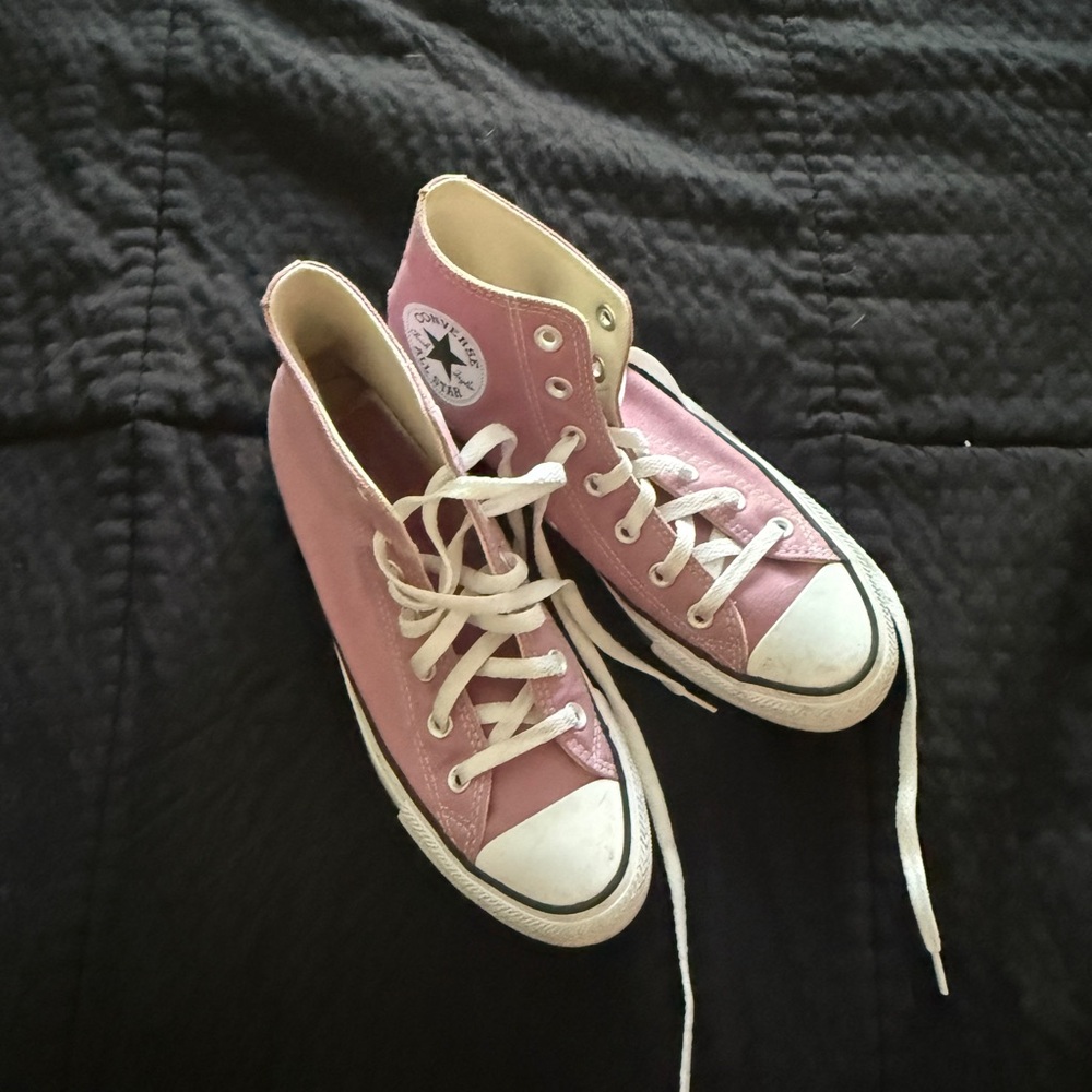 Pink high top converse